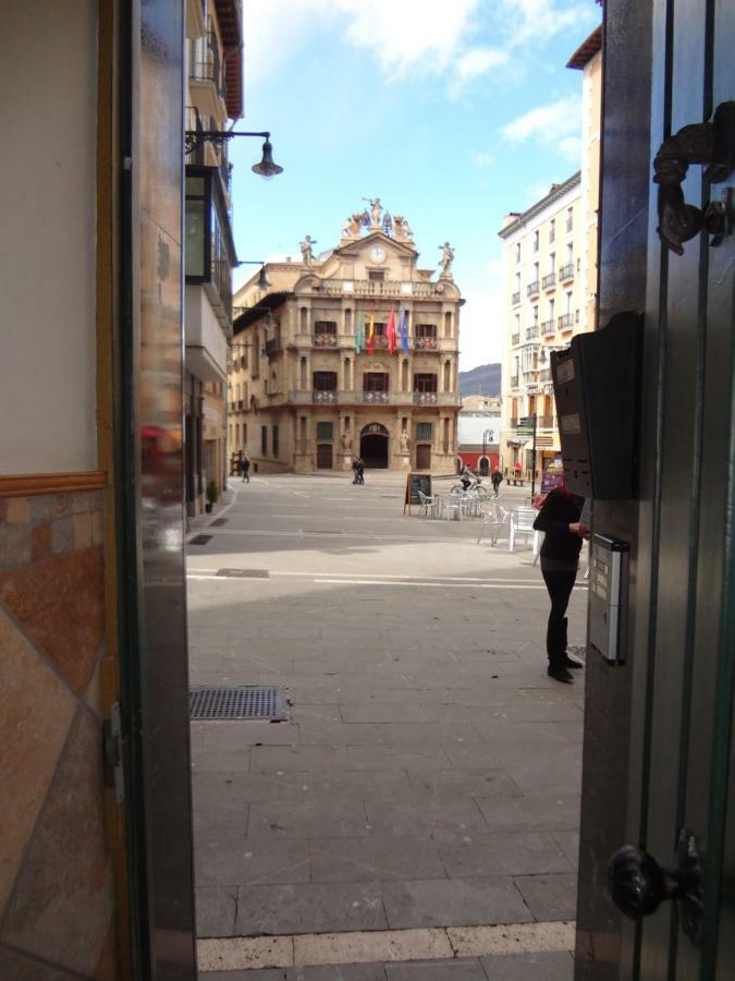 Apartmán Plaza Consistorial Pamplona Exteriér fotografie